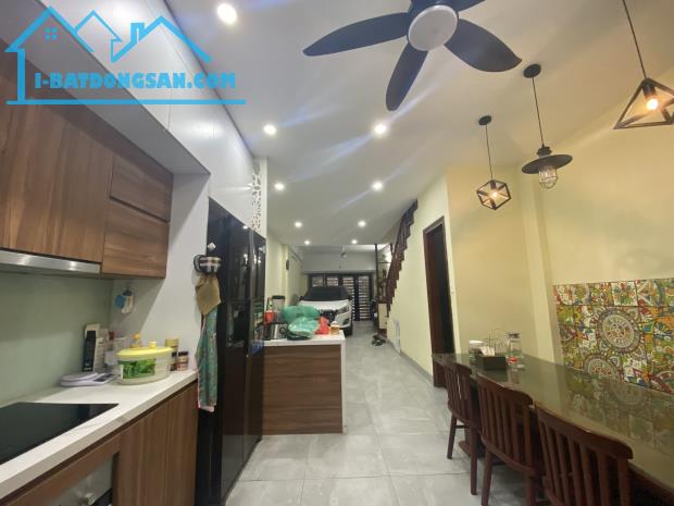 Bán nhà Phân Lô Bùi Huy Bích Hoàng Mai 66m 5T MT5m Nhỉnh 10tỷ Kinh Doanh.LH:0397194848 - 2