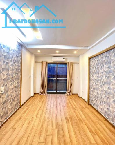 NHÀ ĐẸP NGUYỄN CHÍNH, SỔ VUÔNG - 30M2, 5 TẦNG, 3.5 TỶ - 2