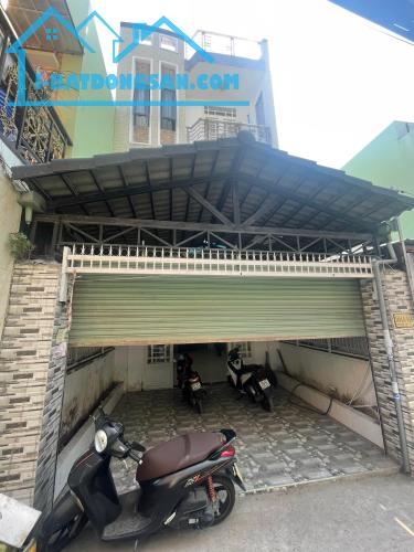 HẺM XE HƠI PHƯỜNG TÂN PHÚ QUẬN 7, 75M2 - 5X15M, 4 TẦNG - GIÁ 6.8 TỶ - 1