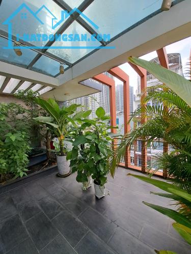 Biệt thự phố, vừa ở vừa cho thuê giá cao, sát Landmark 81, Vinhome Tân Cảng