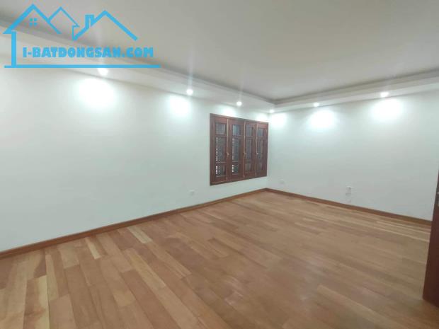 Bán nhà Hoa Bằng 50m2 MT4,5m 5 tầng 6,8 tỷ . - 1