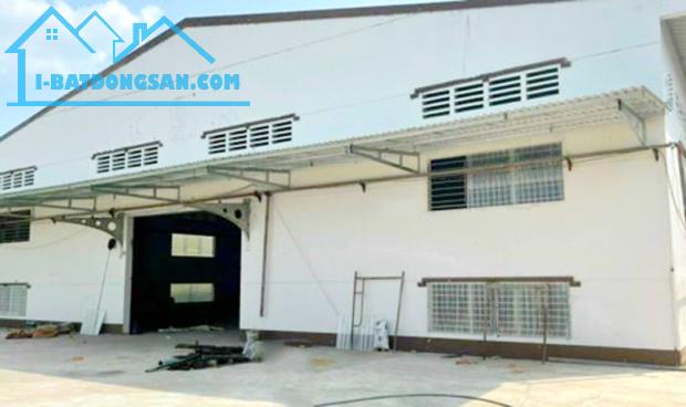 Mặt tiền Bình Tân dt lớn 760m2 18x42 sẵn nhà xưởng dòng tiền 75tr/th ngộp bank, 56 tỷ TL