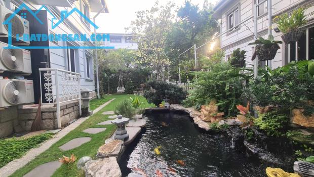 BÁN GẤP BIỆT THỰ SÂN VƯỜN GARDEN HOMES THỦ ĐỨC 246 M2 3 TẦNG 31,5 TỶ TL - 2