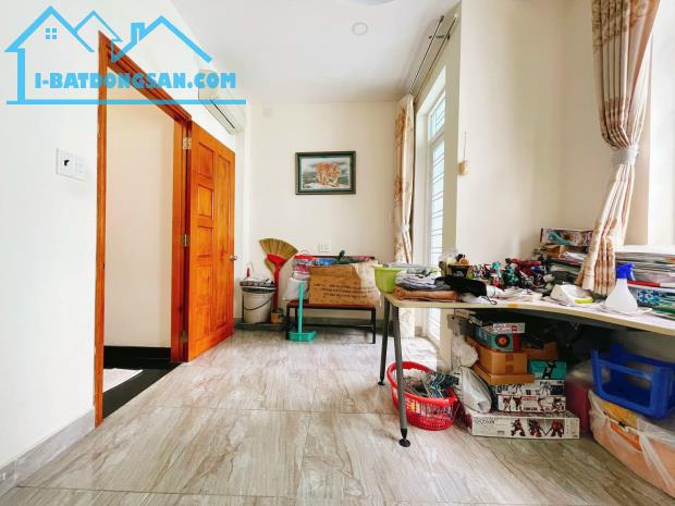 Bán Nhà Hẻm Xe Tải Lê Quang Định, Phường 7, Bình Thạnh, 45M2, 4 Tầng Nở Hậu, Nhỉnh 7 Tỷ