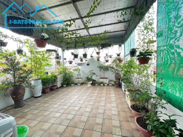 BÁN GẤP NHÀ PHỐ NGUYỄN VĂN CỪ - LONG BIÊN, 65M x 5T, LÔ GÓC, GARA ÔTÔ, FULL ĐỒ. HƠN 9 TỶ - 4