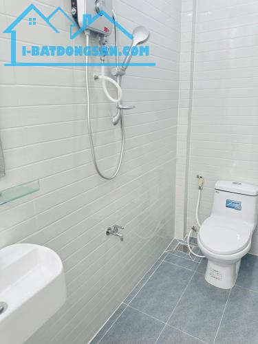 Cô Tâm về quê, bán nhà đang ở Hòa Hưng, Quận 10, 41m2, chỉ 4 tỷ 100