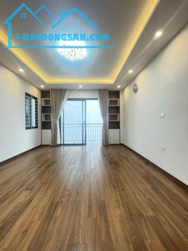 Bán nhà mặt ngõ An Khánh 40M2 x 4 Tầng,4P Ngủ,  2 mặt thoáng, nội thất đẹp, ô tô đỗ - 3