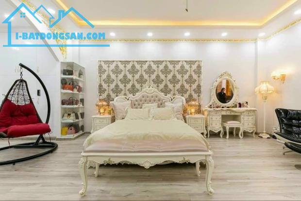 BÁN BIỆT THỰ 312M2 ĐƯỜNG NGUYỄN ĐÌNH CHIỂU PHƯỜNG ĐAKAO QUẬN 1 - 5