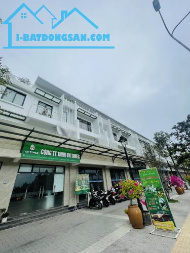 Hướng Bắc - Mặt Tiền Đường: 60M Lê Đức Anh
