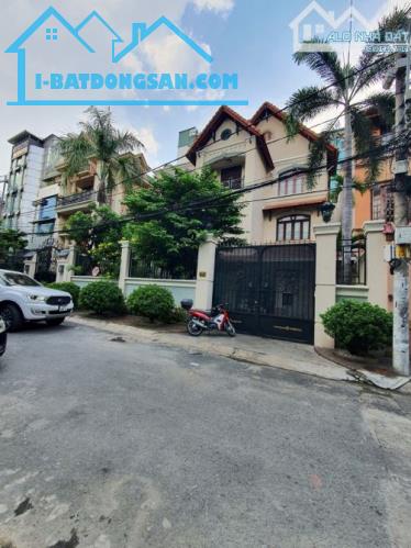 Siêu biệt thự khu Vườn lan - Lê Hồng Phong, phường 12, Quận 10. DT: 15*26M. Giá 100 tỷ