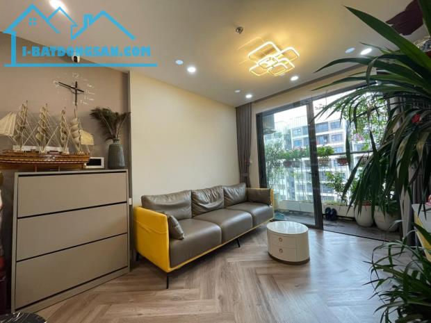 SIÊU ĐẸP !! Bán chung cư Vinhomes smart city S205 căn 60m 2pn view thoáng chỉ 2 ty phun đ