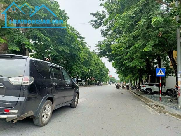 🌟 🌟 🌟 CHỈ 2,3 TỶ   LÔ GÓC TRUNG TÂM CHỢ GỖ CHẮC PHÙ KHÊ THÀNH PHỐ TỪ SƠN 🌟 🌟 🌟 
🚘 - 1