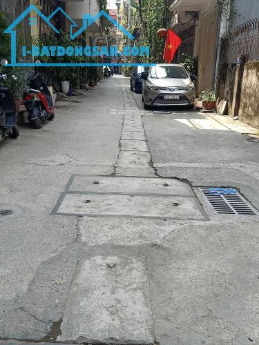 Bán nhà PL Quân đội oto. Phố Hoàng Văn Thái, Quận Thanh Xuân. DT: 50m. Giá: 7.5 ty - 1