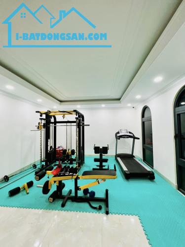 BIỆT THỰ TOÀN ĐỒ GỖ SIÊU XỊN, DT 215M2 NGANG 9M CÓ 9PN, PHÒNG GYM, GARA ... - 1