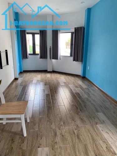 Bán nhà mặt tiền Bùi Thị Xuân, Tân Bình 5,5m * 20m, 1 trệt 2 lầu HC 193m2 dòng tiền 720 tr - 3