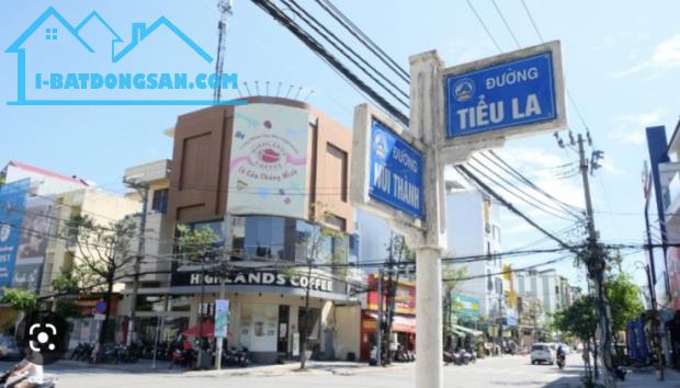 Sụp Hầm Lô góc 2 Mặt Tiền Mai Dị Hải Châu - Dòng Tiền - Ngang10m-  Chỉ :  7 Tỷ