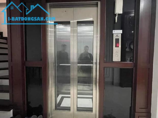 Bán Nhà Đẹp 6 Tầng Thang Máy Văn Cao - Ô tô Tránh - 70m2 - 22 tỷ 2. - 1
