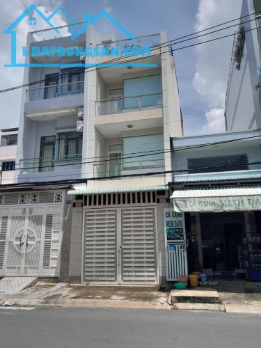 Chỉ 9 tỷ 400 có ngay nhà Mặt tiền đường số 10 p13 q6 (4x14) 1 trệt 2 lầu. Gần Bà Hom