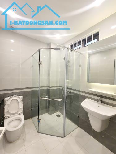 Bán nhà Đại Mỗ, Nam Từ Liêm 35M x 5 Tầng, nội thất mới, ngõ ôtô đỗ giá 4.4 tỷ - 5