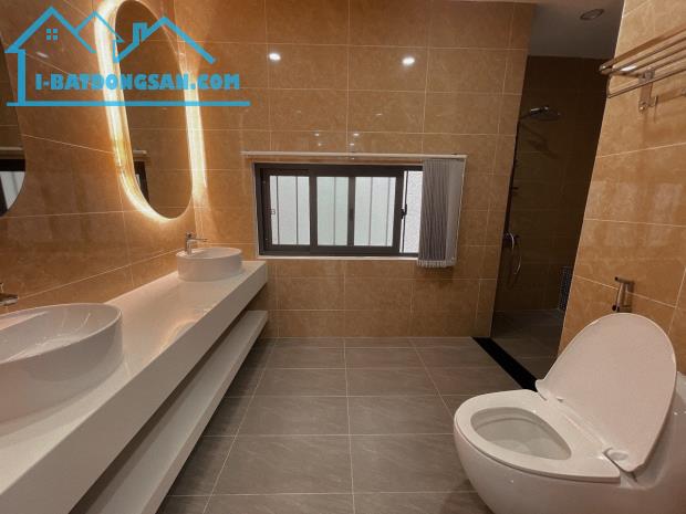 Hot! Nhà hẻm xe hơi đường Thăng Long, P.4, Tân Bình (6x12m) 4 tầng, 12 tỷ