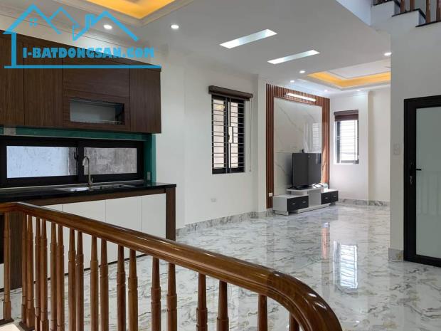 Nhà mặt ngõ Đại Mỗ, phố Sa Đôi 38M x 5 Tầng, Gara ô tô đỗ, Mỹ Đình 3km 6.8 tỷ - 2