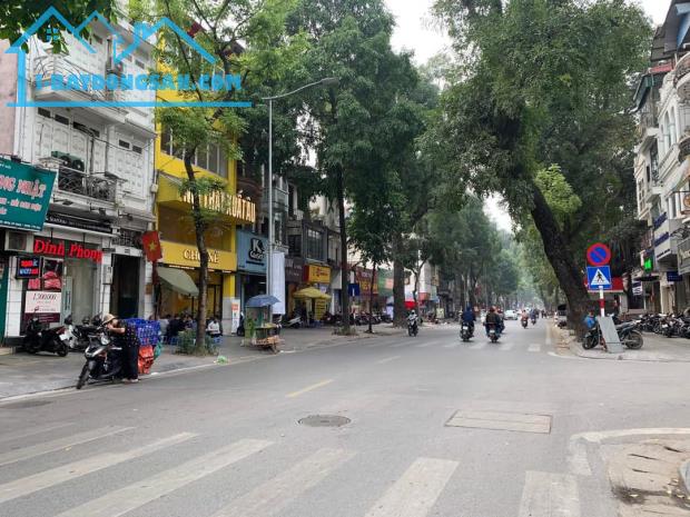 BÁN MẶT PHỐ LÒ ĐÚC - HAI BÀ TRƯNG - VỈA HÈ RỘNG - KD ĐA DẠNG - 118M- MT GẦN 6M- 50 TỶ
