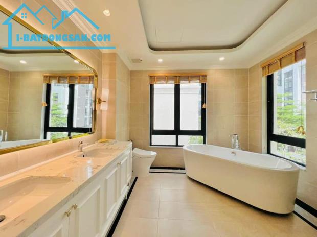 Biệt thự view hồ KĐT Vĩnh Hoàng cạnh Louis City Hoàng Mai 222m2 chỉ 44.88 tỷ. 0989.62.6116 - 2