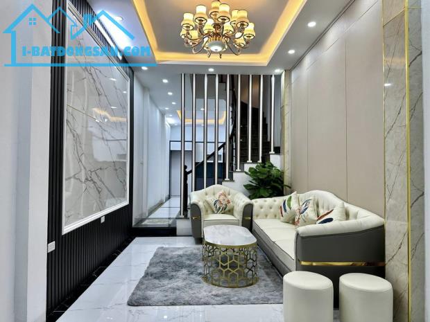 Phân lô VIP Quân Đội. Phố Hoàng Văn Thái, Thanh Xuân. DT: 42m.Giá: 5.8 tỷ,Nhà mới - 2