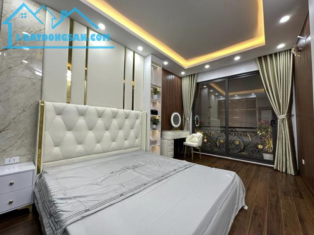 Phân lô VIP Quân Đội. Phố Hoàng Văn Thái, Thanh Xuân. DT: 42m.Giá: 5.8 tỷ,Nhà mới