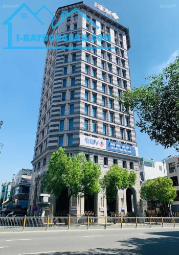 Bán nhà mặt tiền Nguyễn Xí - DT: 22 x 52m - XD: 2 hầm + 10 lầu - giá bán: 120 tỷ TL