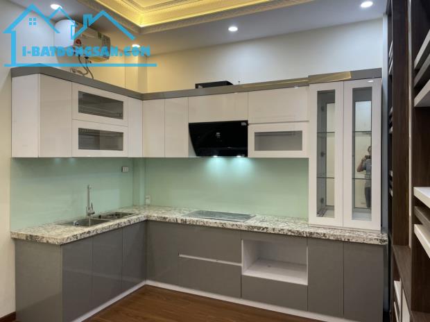 Phân Lô Đường Nguyễn Sơn - Long Biên 50m2 6 Tầng Mặt Tiền4.5m Nhỉnh 10 Tỷ - 1