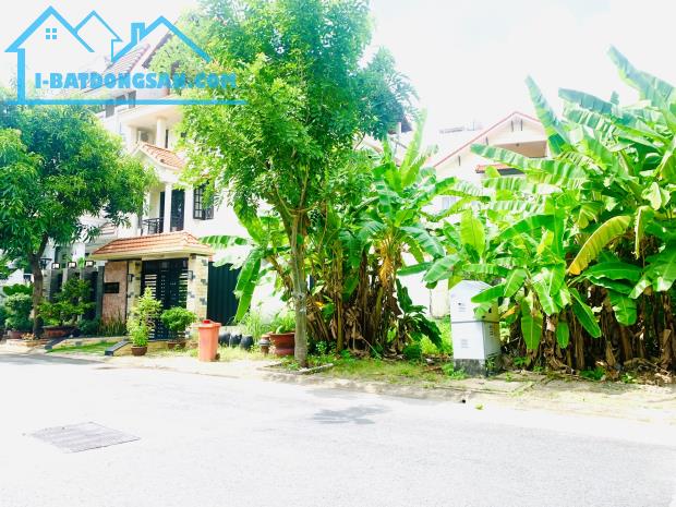 Bán Đất Biệt Thự Khu Compound Eden 118 Nguyễn Văn Hưởng,P Thảo Điền,Q2 DT:208m2(10mX21m) - 1