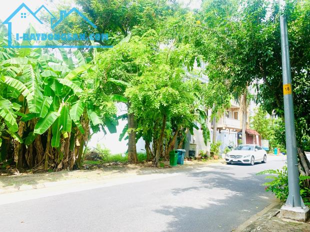 Bán Đất Biệt Thự Khu Compound Eden 118 Nguyễn Văn Hưởng,P Thảo Điền,Q2 DT:208m2(10mX21m) - 3