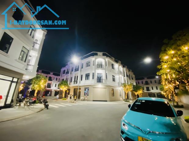 Nhà phố Phước Điền, trung tâm Thuận An Bình Dương Sổ hồng có sẵn công chứng ngay