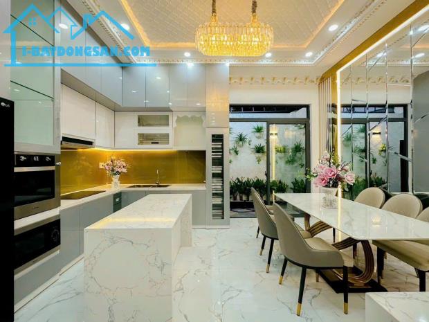 NHÀ PHỐ HIỆN ĐẠI KDC GREENRIVERSIDE FULL NỘI THẤT, GARA ÔTÔ RỘNG RÃI, HUỲNH TẤN PHÁT - 2