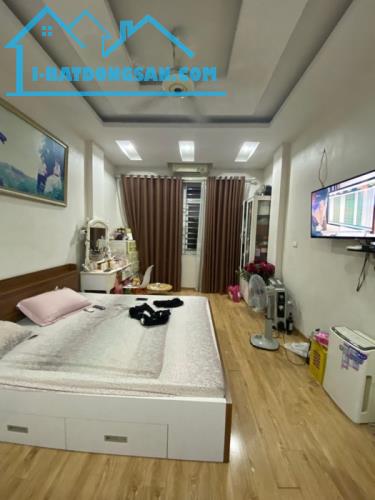 PHỐ NGUYỄN KHÁNH TOÀN 50M2 MT3.8  GIÁ 11.3 TỶ, GARA , NHÀ ĐẸP, VĂN PHÒNG - 1