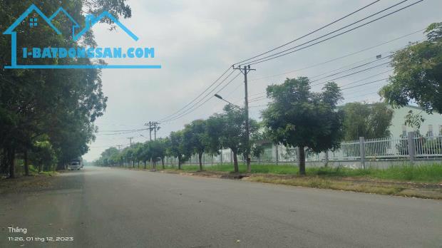 652. BÁN ĐẤT XÂY XƯỞNG TRONG KHU CÔNG NGHIỆP ĐỨC HOÀ LONG AN 20.000M2 - 1