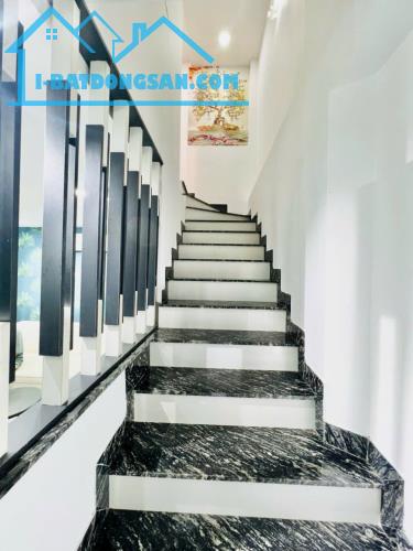 💵 Giá 5.5 tỷ  ⭕️ HẺM XE HƠI BÌNH THẠNH, THỊ NGHÈ - GIÁP TRUNG TÂM QUẬN 1 - NHÀ 5 TẤM ĐÚC - 3