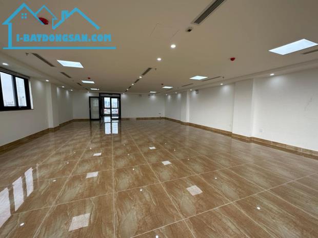 MẶT PHỐ ĐẶNG TIẾN ĐÔNG CỰC ĐẸP KINH DOANH ĐA DẠNG THANG MÁY 220m2 MT 8.8m SỔ ĐẸP HƠN 90 tỷ - 3
