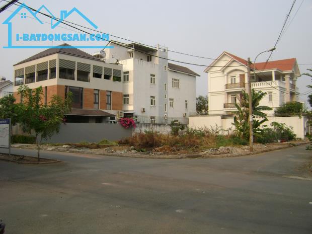 Bán nhanh 542m2 đất thổ cư, đường nhựa 14m, cách cầu An Lộc ( Nguyễn Oanh , Gò Vấp ) 300m.