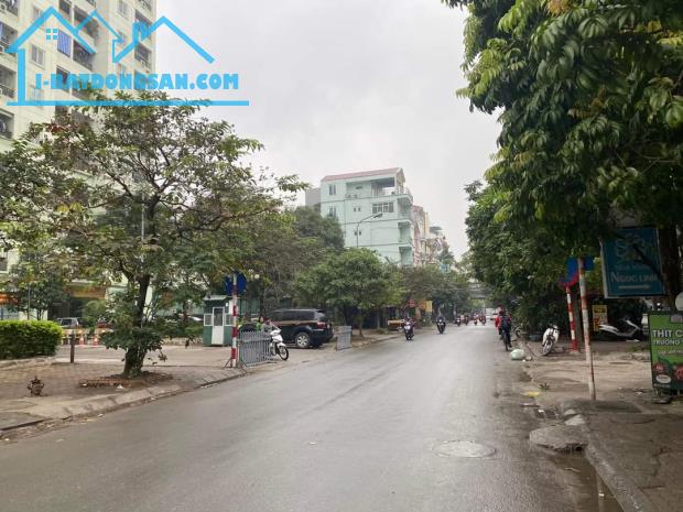 NHÀ BÁN NGUYỄN XIỂN. PHÂN LÔ. ÔTÔ VÀO NHÀ. DT 55M. 5TẦNG. NHỈNH 13 TỶ. THANH XUÂN. - 3