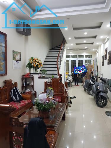Bán Nhà Yên Hòa, Cầu Giấy, dt 45m x5t, mt 4,5m, giá 4,95 tỷ. - 1