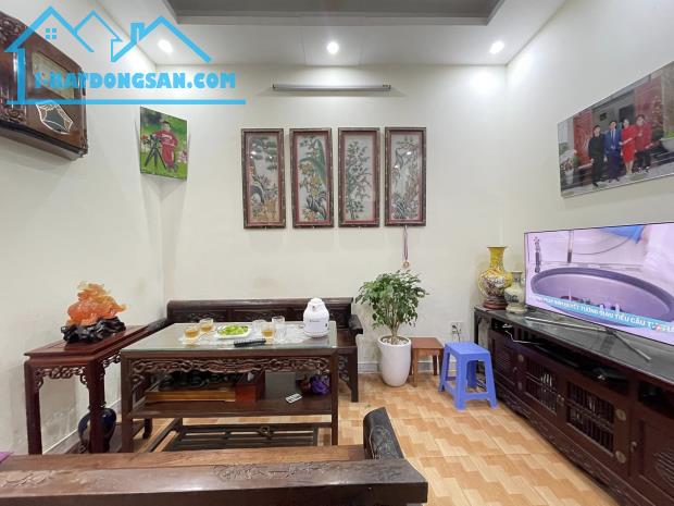 Bán nhà Yên Hòa cầu Giấy, 60m x4t, mt 10m, giá 6,5 tỷ - 1