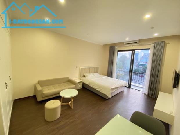 Siêu phẩm Trần Duy Hưng ô tô đỗ cửa , 115m² , 8 tầng kinh doanh đỉnh 27,5 tỷ .