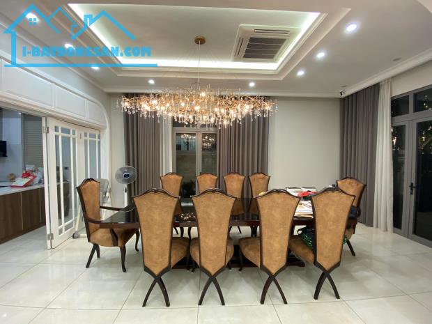 Bán nhà mặt hồ Văn quán, Lô góc cực hiếm, 250m2, 5 tầng, MT 25m, kinh doanh đỉnh - 2