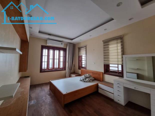 BIỆT THỰ SIÊU VIP, MÔI TRƯỜNG SỐNG ĐẲNG CẤP,  DT 238M2 x 5T,  MT 30M, GIÁ 47 TỶ. - 3