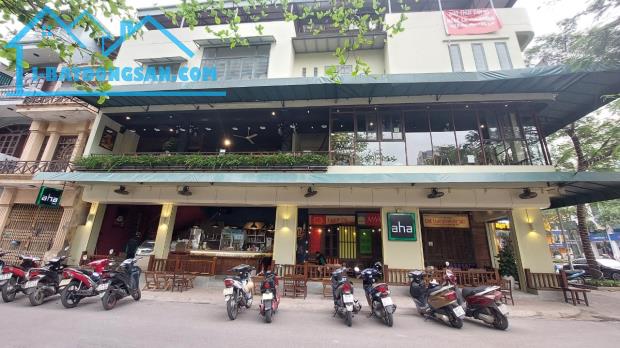 Phố Nguyễn Văn Cừ, Vị trí Đỉnh, Lô Góc, Đối diện 5 tòa Berriver, Trường học, Cực Sầm Uất. - 1
