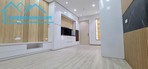 💥 Bán nhà Mặt phố Yên Hòa, Cầu Giấy, 40m2 7T Thang máy, MT 3.7m, Chỉ 15.3 Tỷ  💥 - 4