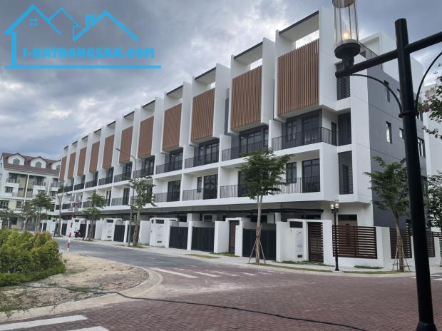 Bán nhà liền kề Midori Park thanh toán 5 năm - 50% nhận nhà CĐT Becamex Tokyu 0919433733