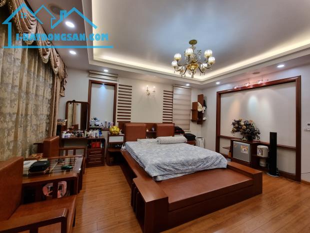 Bán nhà Cầu Giấy – phường Quan Hoa 60m2 , mặt tiền 6m Chỉ 6,8 tỷ . - 1